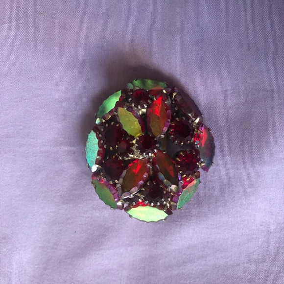 🌹VINTAGE Ruby AB Rhinestone Domed Circular Brooch - Picture 4 of 6